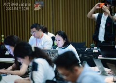 以对话协商体例凝